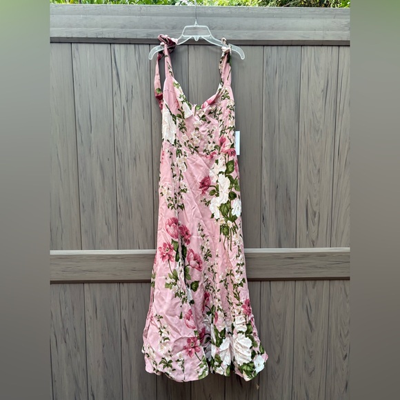 Reformation Nadira Dress in Rose Garden New with Tags! - Picture 5 of 10